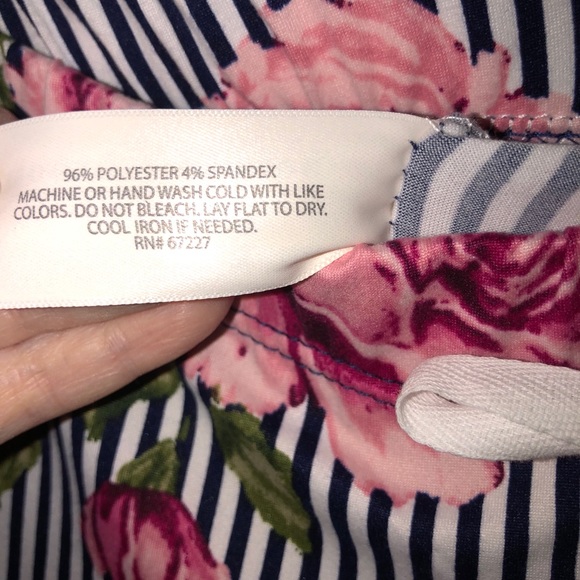 PINK ROSES SOFT PANTS BLACK STRIPE LOUNGE PANT TEE SHIRT MATERIAL COMFY SIZE L - Picture 3 of 3